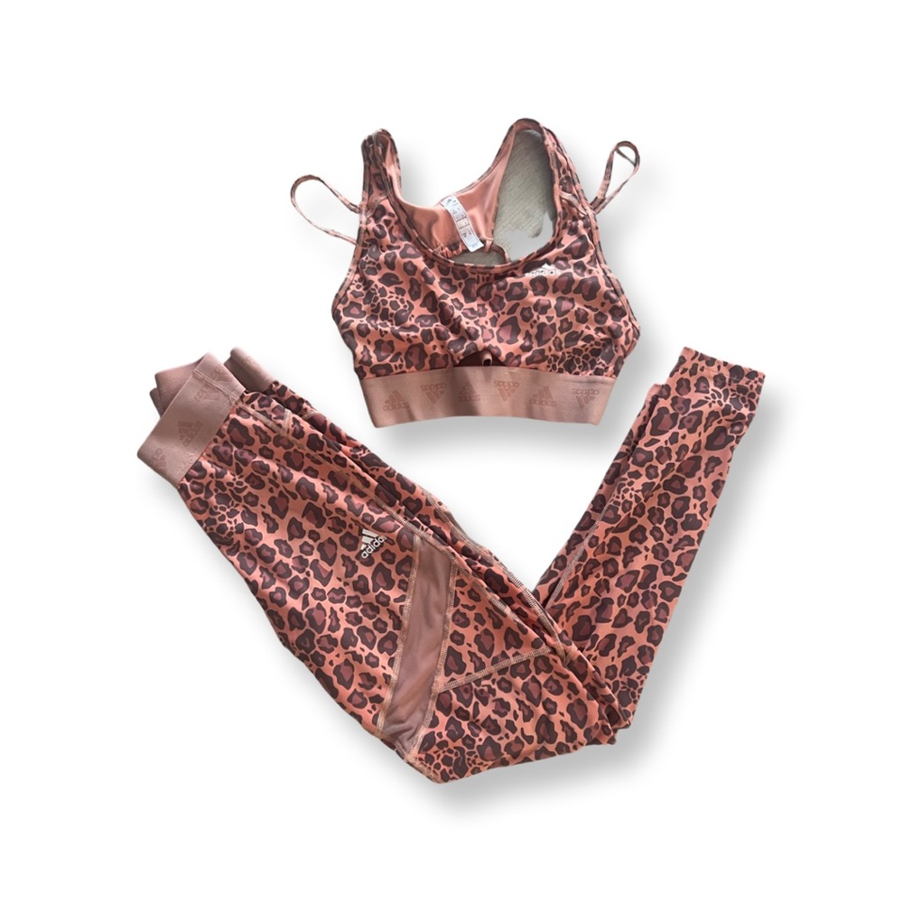 Adidas Aeroready two piece leopard print leggings and sports bra